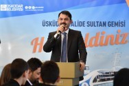 VALİDE SULTAN GEMİSİ'NDE SANAT TARİHİ DERSLERİNİN KONUĞU BAKAN MURAT KURUM OLDU
