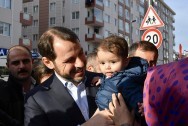 HAZİNE VE MALİYE BAKANI BERAT ALBAYRAK ÜSKÜDAR'DA ZİYARETLERDE BULUNDU