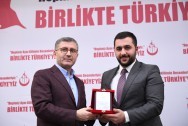 ÜSKÜDAR BELEDİYESİ VE ALPEREN OCAKLARI TERÖRE KARŞI BİRLİK GECESİ DÜZENLEDİ