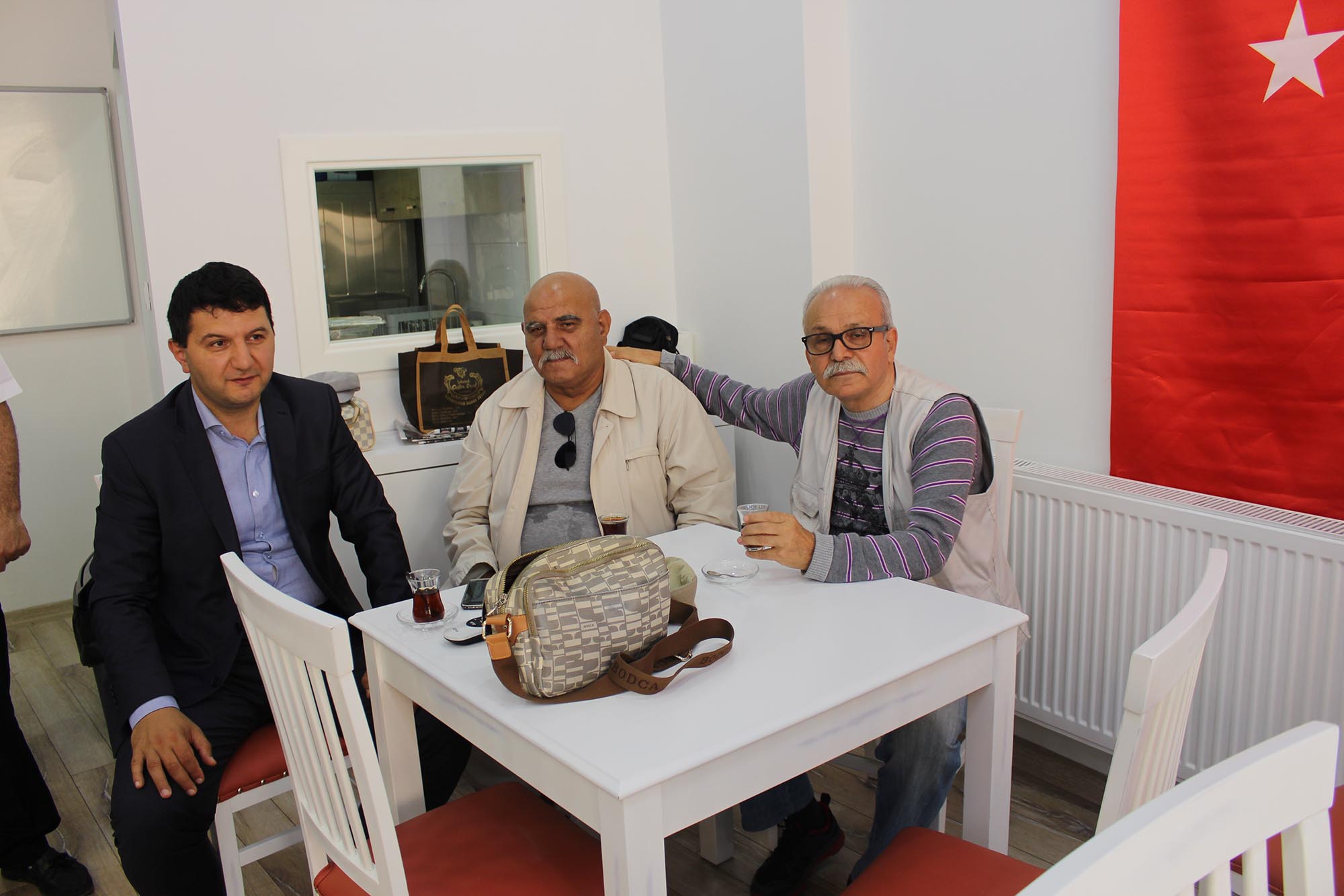 İKİNCİ BAHAR KAHVESİ YENİ YÜZÜYLE HİZMETİNİZDE