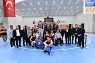 LİSELER ARASI BASKETBOL TURNUVASINDA ŞAMPİYON ÜSKÜDAR BİREY TEMEL LİSESİ OLDU