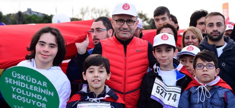 ÜSKÜDAR BELEDİYESİ 15 TEMMUZ ŞEHİT AİLELERİ VE GAZİLERLE İSTANBUL MARATONU ÖNCESİ BİR ARAYA GELDİ ÜSKÜDAR BELEDİYESİ 15 TEMMUZ ŞEHİT AİLELERİ VE GAZİLERLE İSTANBUL MARATONU ÖNCESİ BİR ARAYA GELDİ