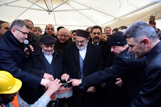 ÜSKÜDAR'DA BİR CAMİNİN DAHA TEMELLERİ ATILDI ÜSKÜDAR'DA BİR CAMİNİN DAHA TEMELLERİ ATILDI
