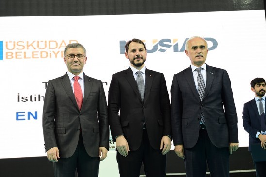 ÜSKÜDAR'A 3 YILDA 300 ESER VE İSTİHDAM PROTOKOLÜ ÜSKÜDAR'A 3 YILDA 300 ESER VE İSTİHDAM PROTOKOLÜ