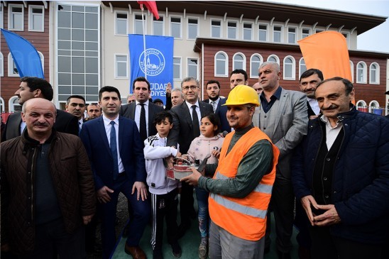 SELAMİ ALİ MAHALLESİ'NE DEV SOSYAL TESİS SELAMİ ALİ MAHALLESİ'NE DEV SOSYAL TESİS