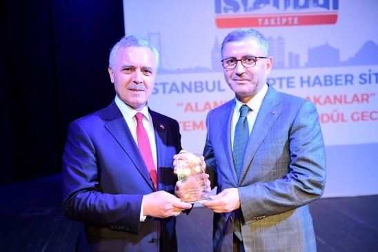 “EN İYİ ÇIKIŞ YAPAN BELEDİYE BAŞKANI HİLMİ TÜRKMEN” “EN İYİ ÇIKIŞ YAPAN BELEDİYE BAŞKANI HİLMİ TÜRKMEN”