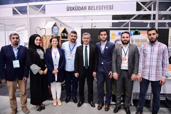 İSTANBUL GENÇLİK FESTİVALİ BÜYÜK BİR COŞKUYLA BAŞLADI İSTANBUL GENÇLİK FESTİVALİ BÜYÜK BİR COŞKUYLA BAŞLADI