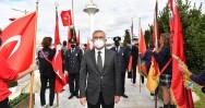 100 METRELİK DEV BAYRAKLA CUMHURİYET YÜRÜYÜŞÜ GERÇEKLEŞTİRİLDİ