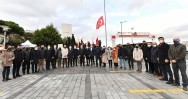 CUMHURİYETİMİZİN KURUCUSU GAZİ MUSTAFA KEMAL ATATÜRK YAPILAN RESMİ TÖRENLE ANILDI