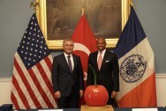 BAŞKANIMIZ HİLMİ TÜRKMEN NEW YORK BELEDİYE BAŞKANI ERİC ADAMS'I ZİYARET ETTİ