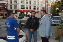 BAŞKAN VEKİLİ GÜLTEKİN GÜNÜ SAHADA GEÇİRDİ: ESNAFTAN OKULA, PARKTAN ZABITA TEŞKİLÂTINA
