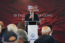  ÜSKÜDAR'DA GAZİLER GÜNÜ DOLAYISIYLA TÖREN DÜZENLENDİ