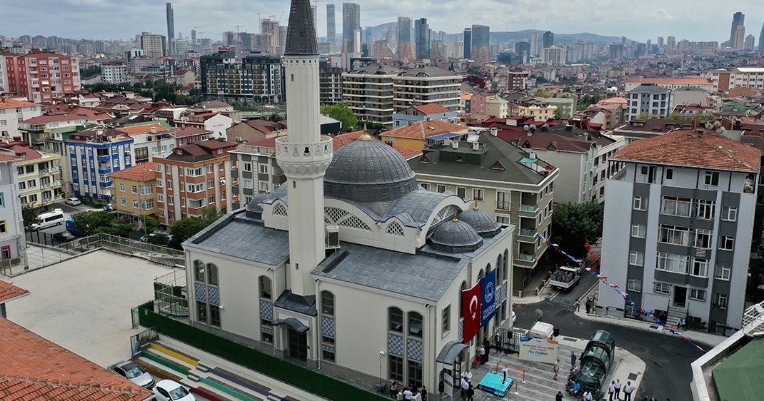 YAMAN DEDE MEHMET EFENDİ CAMİİ