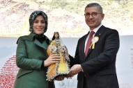 İZ BIRAKAN KADINLAR ZİRVESİ